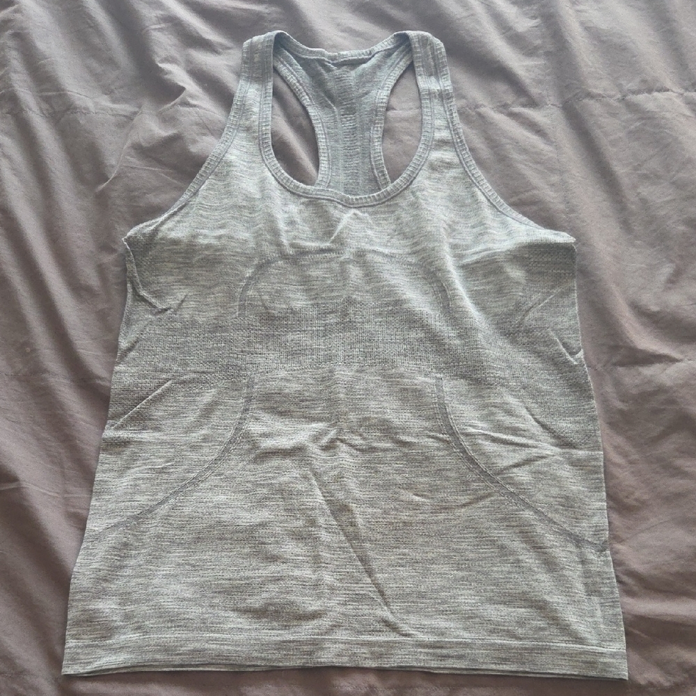 Lululemon Swiftly Tech Tank 10/12